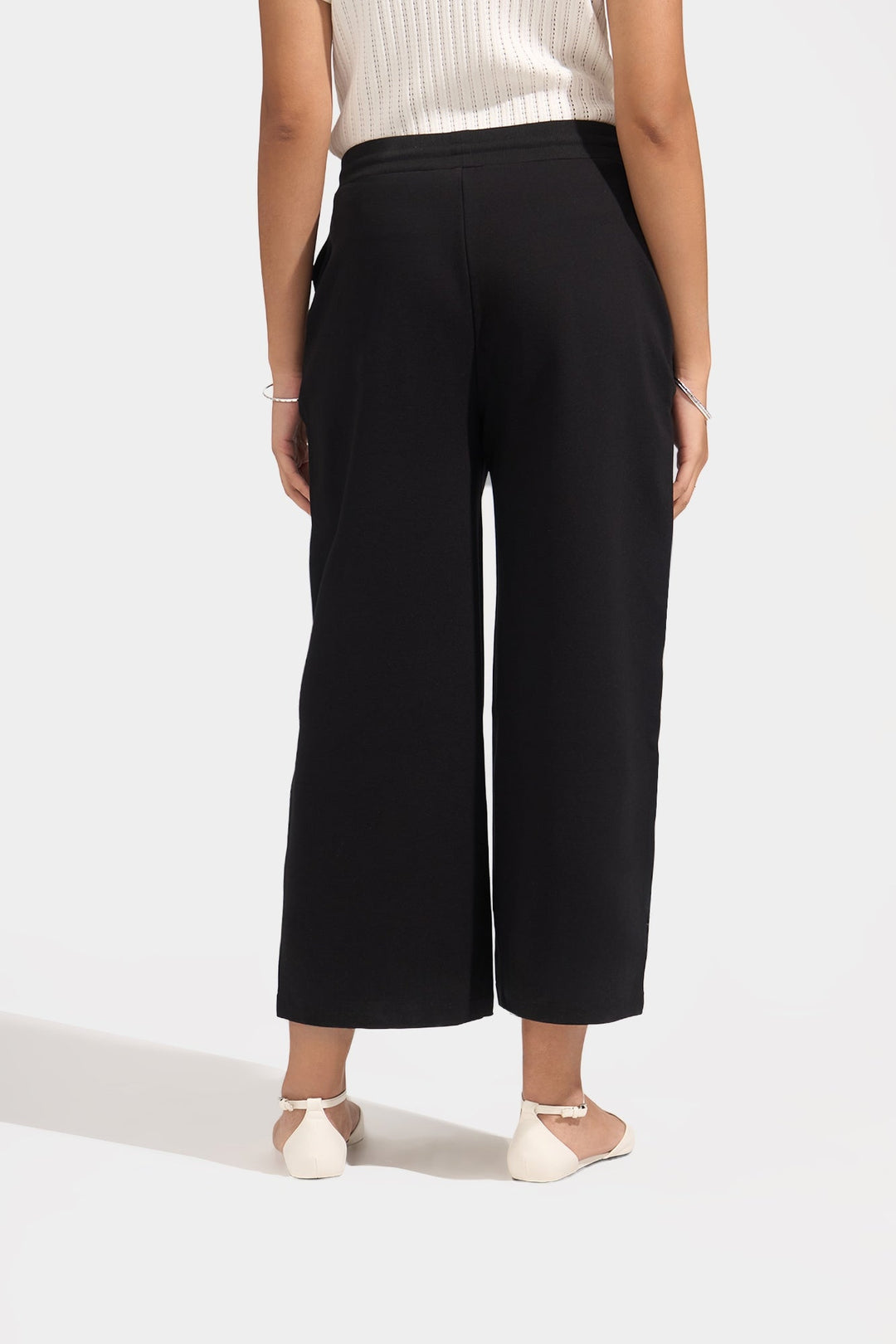 Cozy: Straight Pull Up Trousers