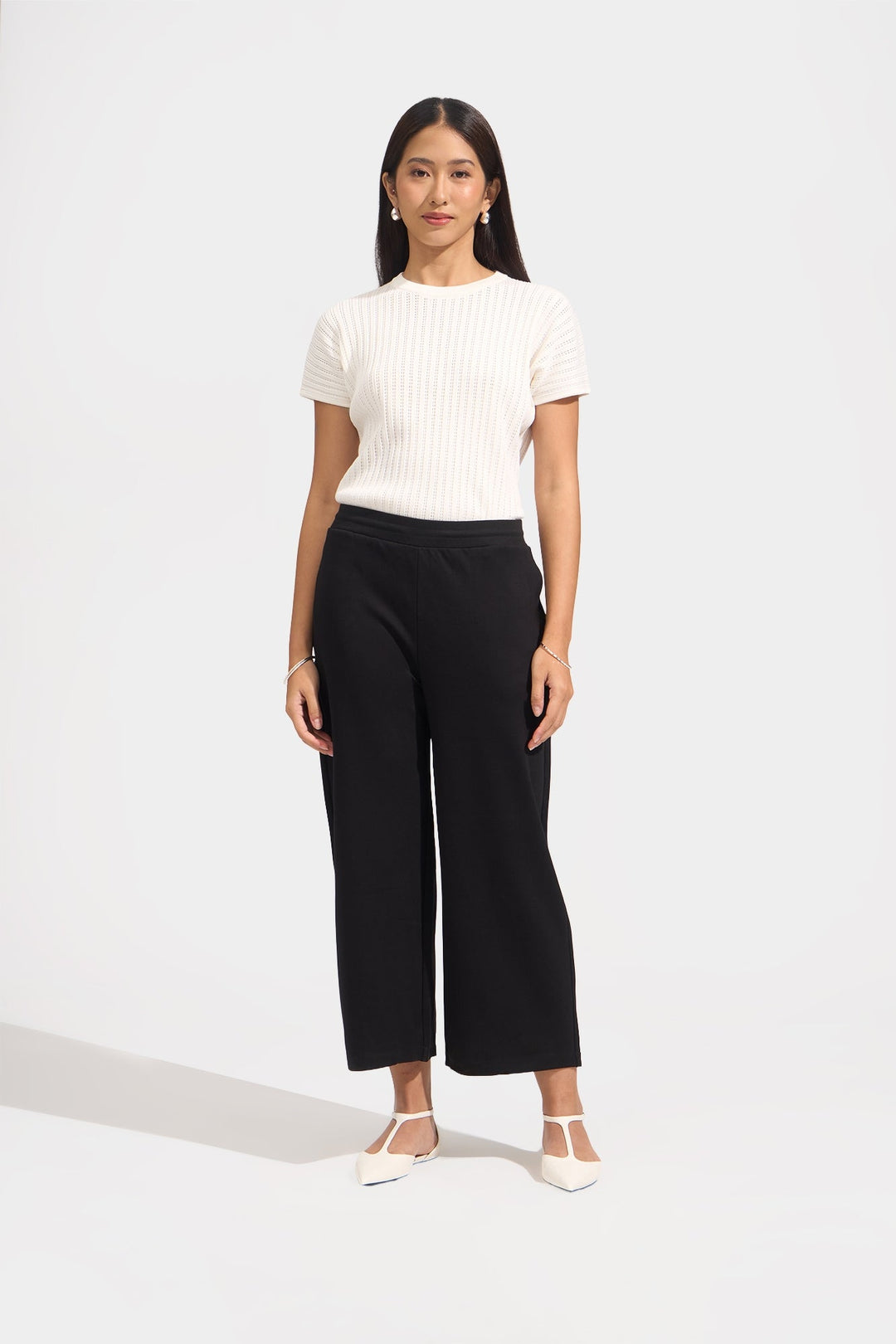 Cozy: Straight Pull Up Trousers
