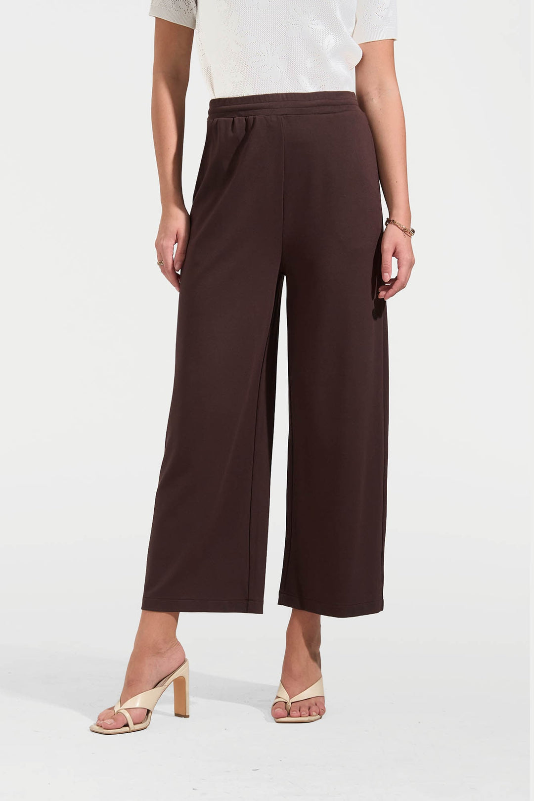 Cozy: Straight Pull Up Trousers