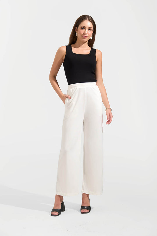 Cozy: Straight Pull Up Trousers