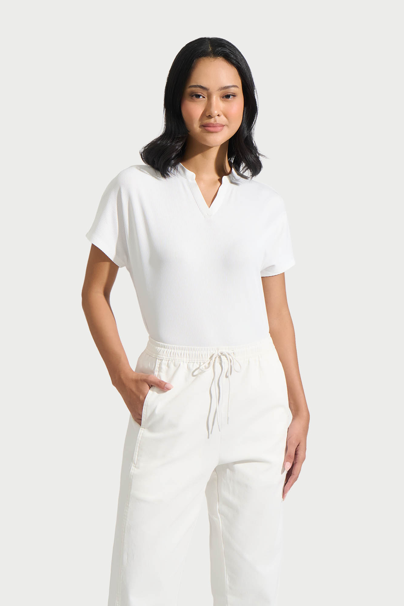 Ribbed Split Neck Tee – ForMe