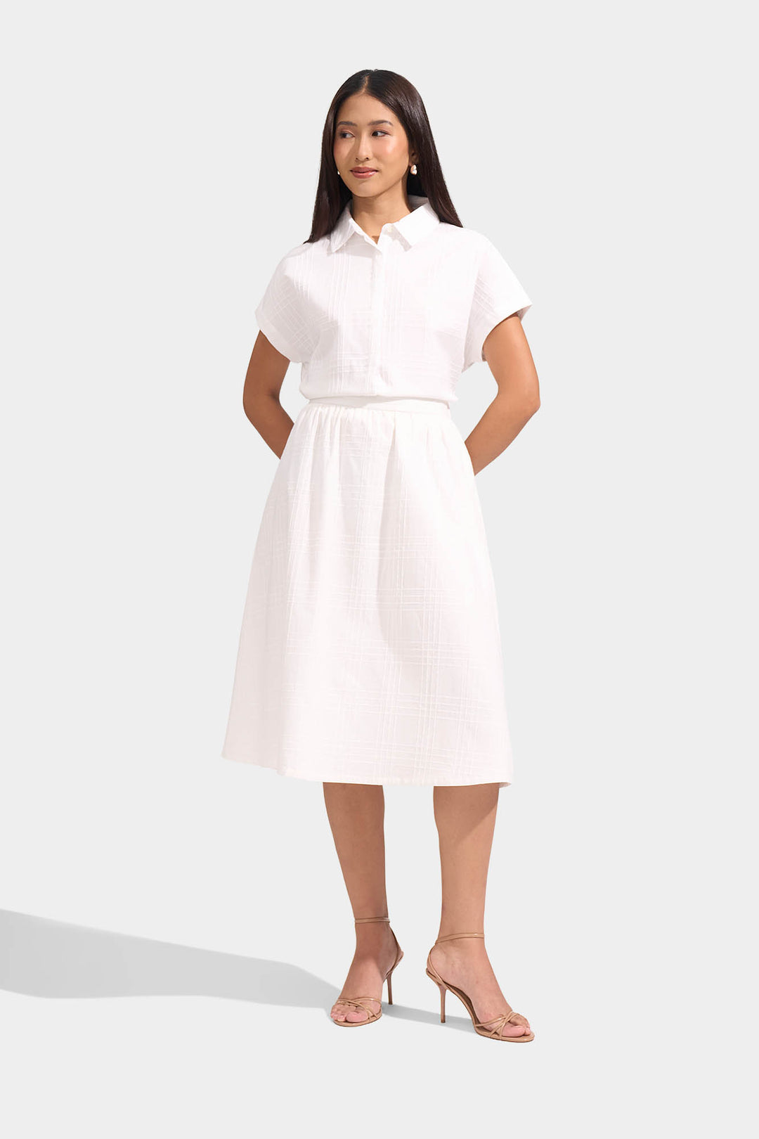 993212-Off White (2).jpg