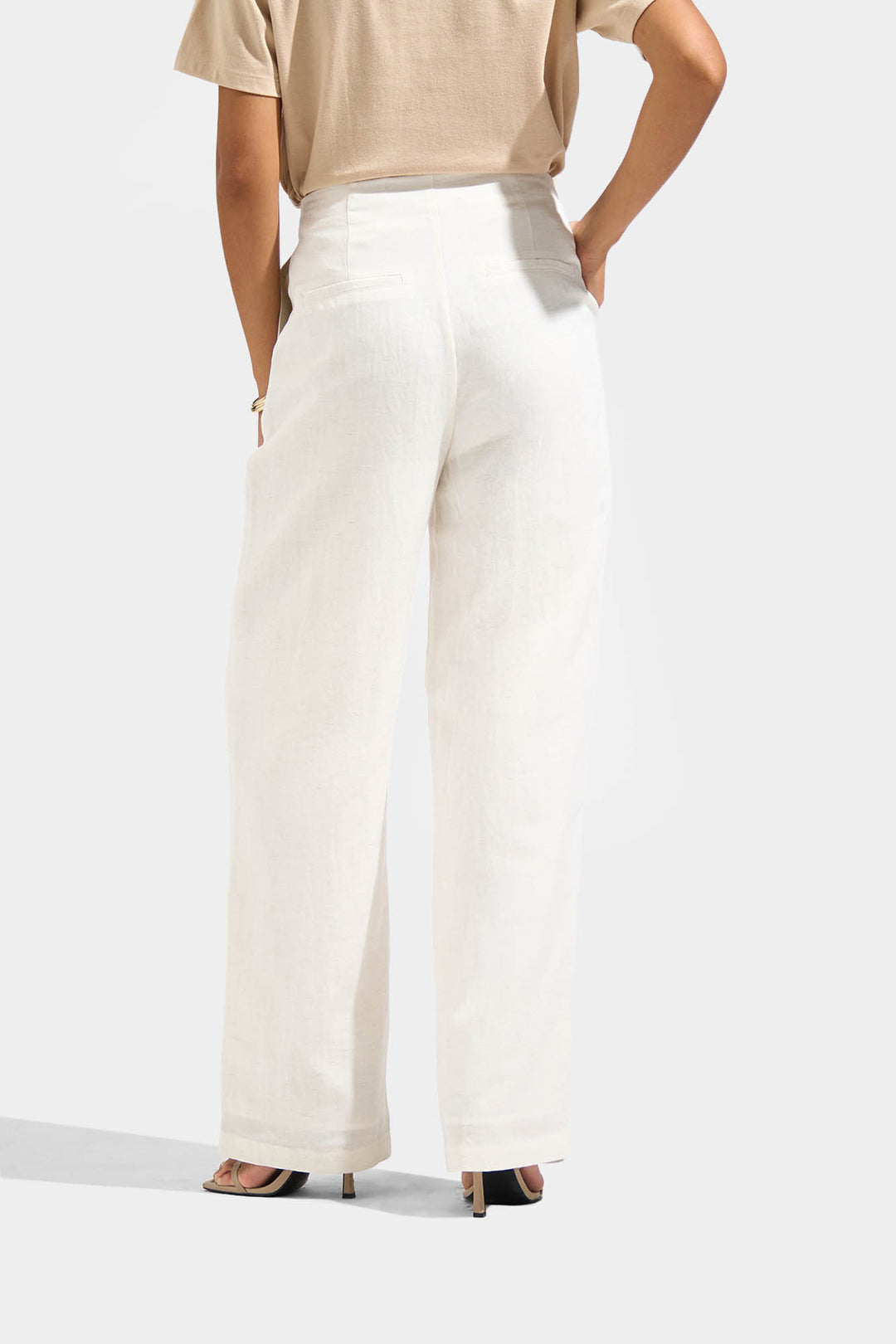 993538-Off White (5).jpg