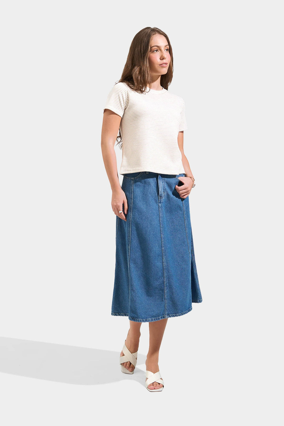 994057-Off White (4).jpg