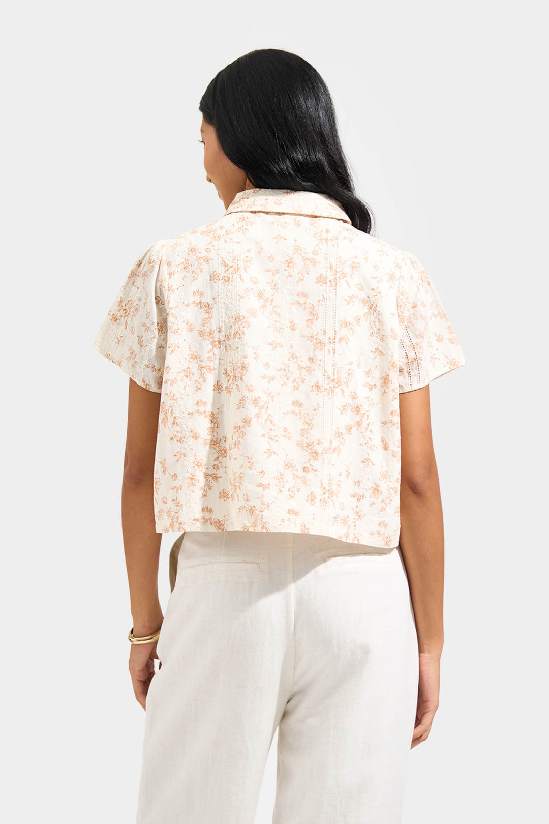 994536-Off White (1).jpg