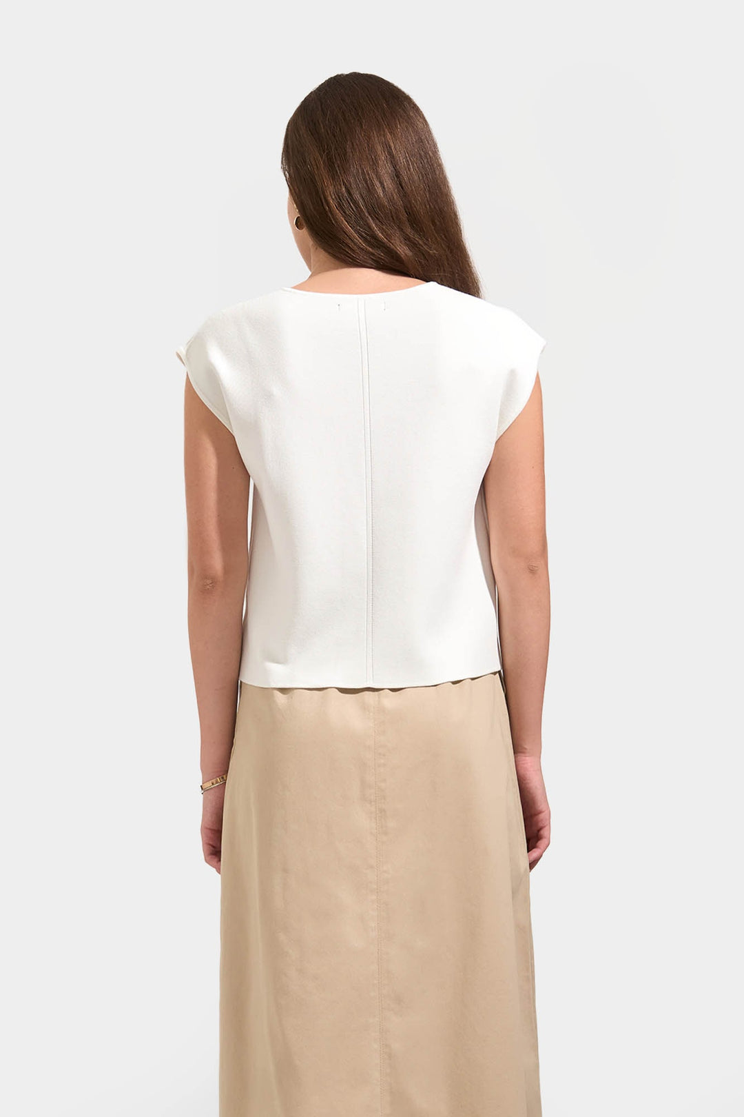 994580-Off White (2).jpg