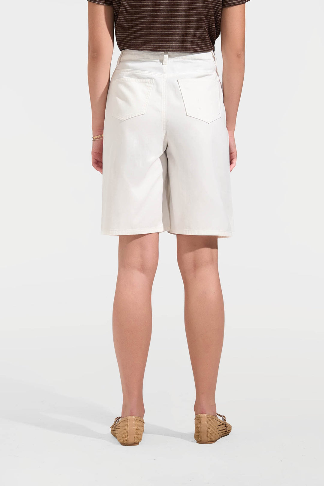 994832-Off White (2).jpg