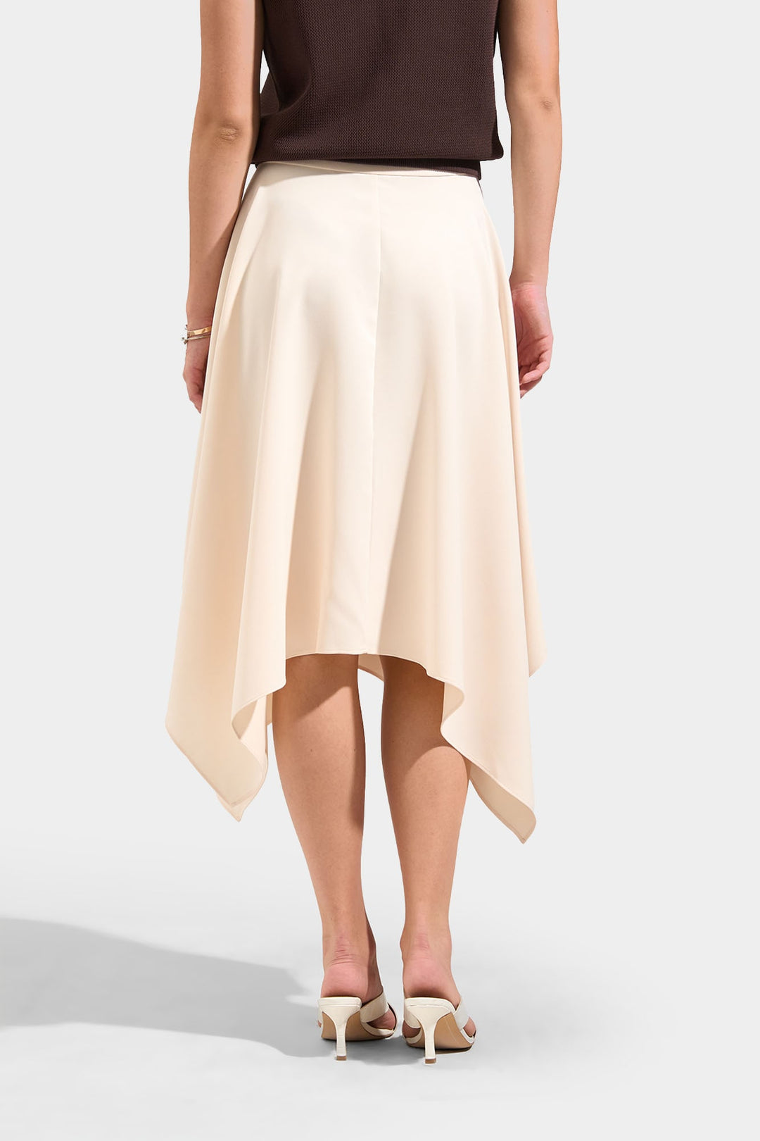 994834-Off White (4).jpg