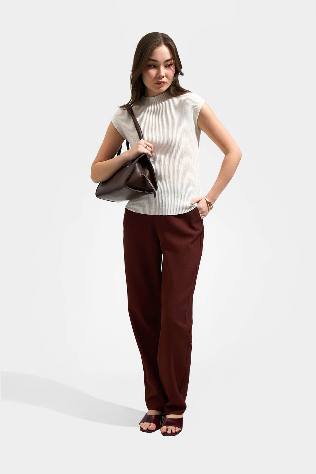 995005-Off White (5).jpg