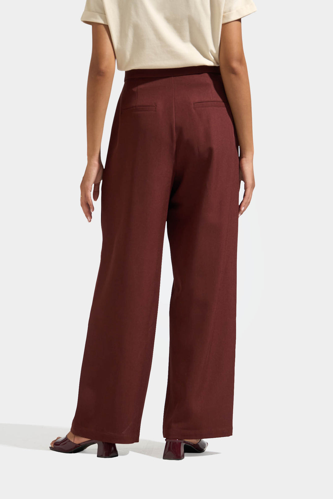 995557-Plum (1).jpg
