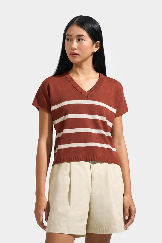 files/995960-Burgundy_3.jpg