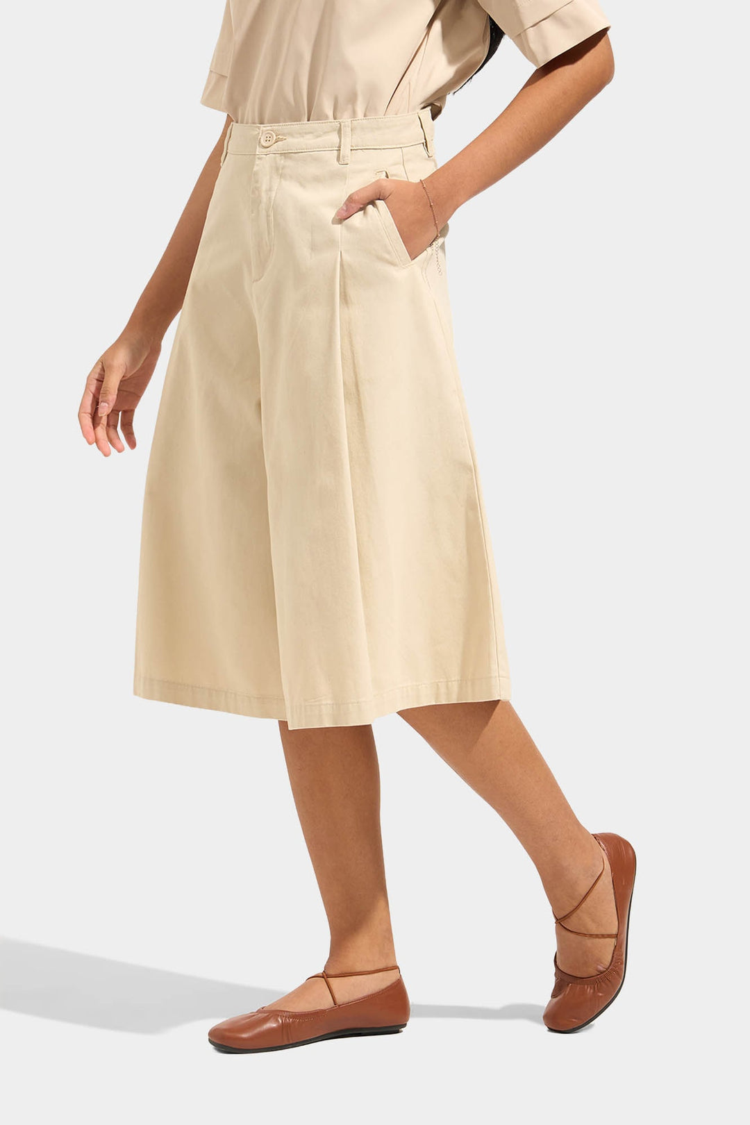 996810-Cream (3).jpg