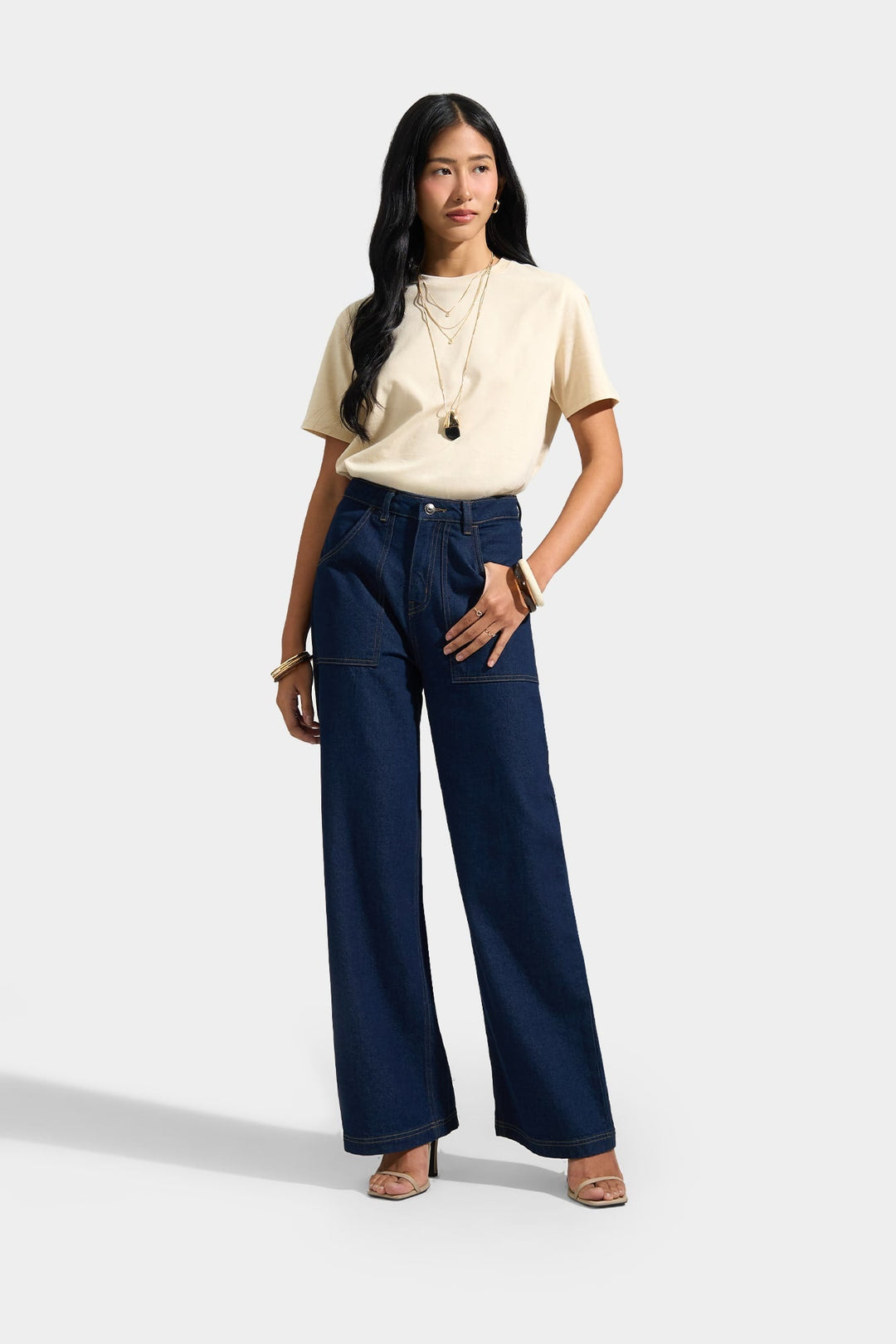 Straight Leg Jeans with Patch Pocket Detail