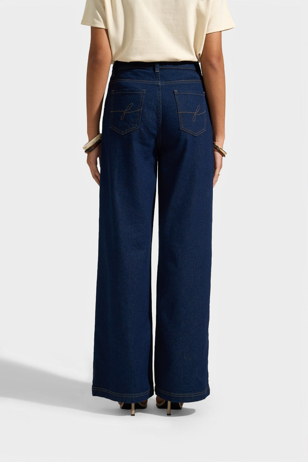 Straight Leg Jeans with Patch Pocket Detail