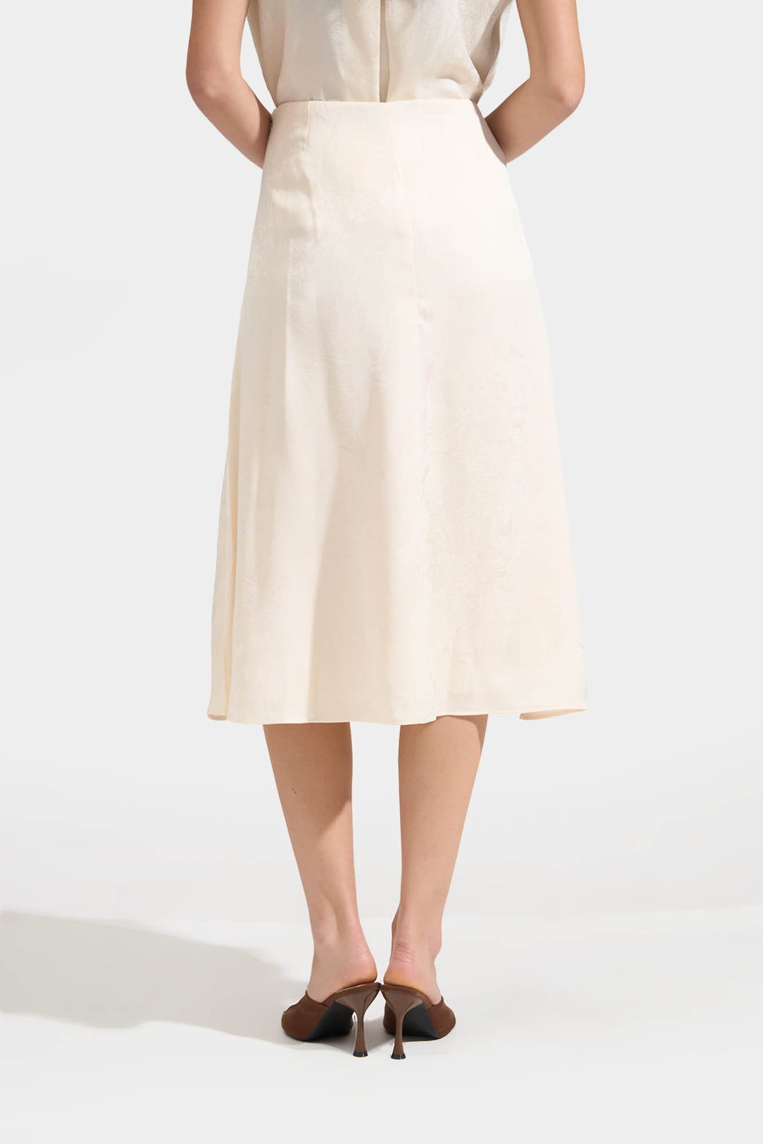 997503-Cream (2).jpg