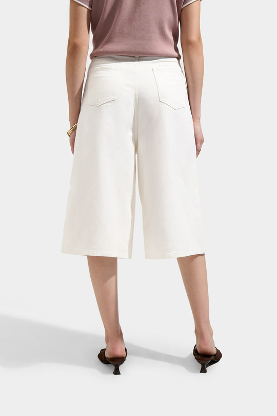 997844-Off White (1).jpg