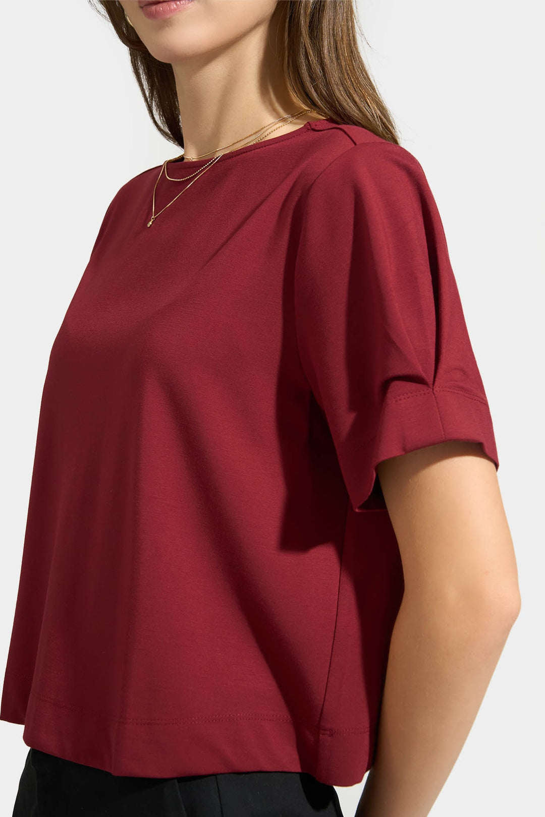 998679-Red (1).jpg