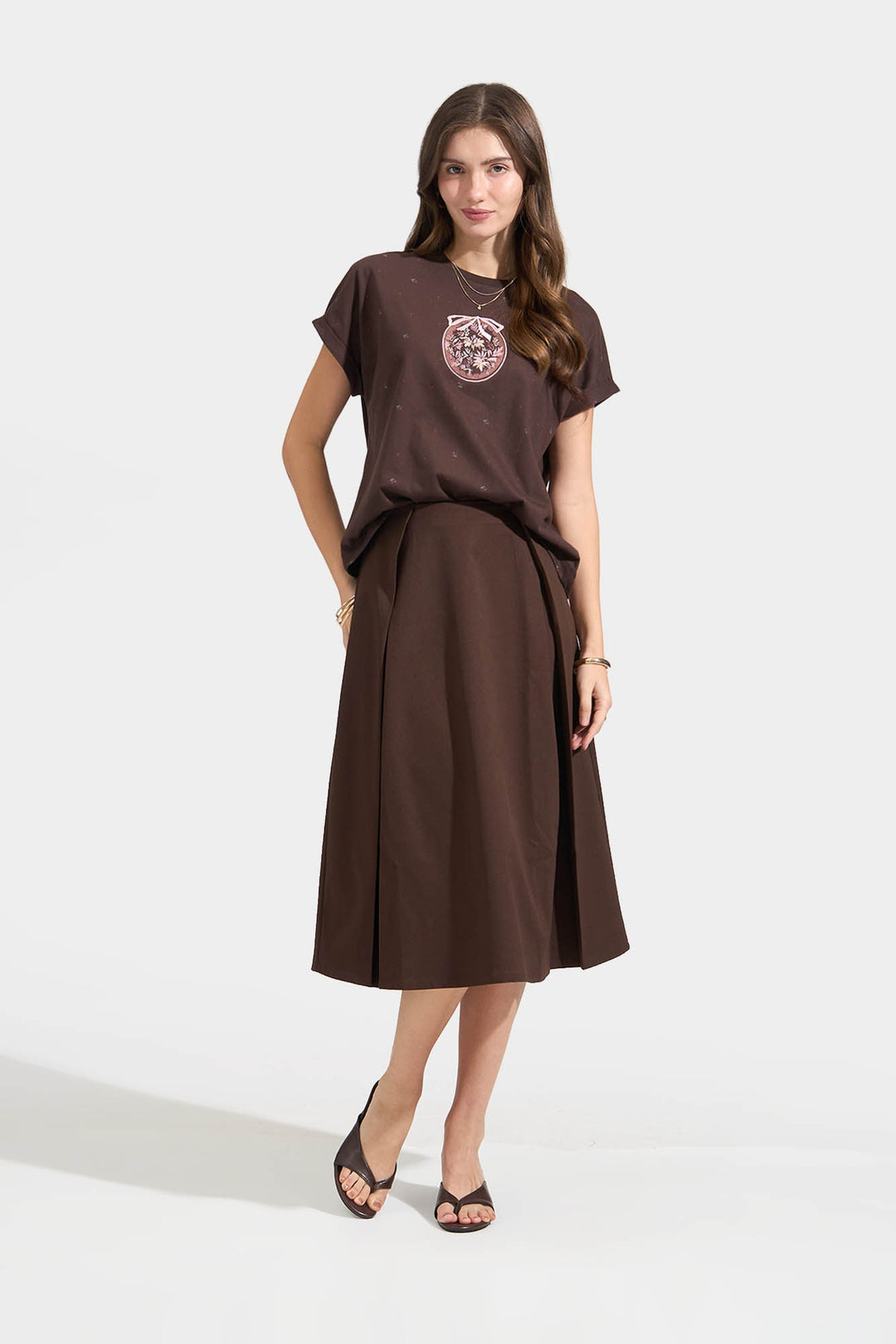 999289-Deep Brown (4).jpg