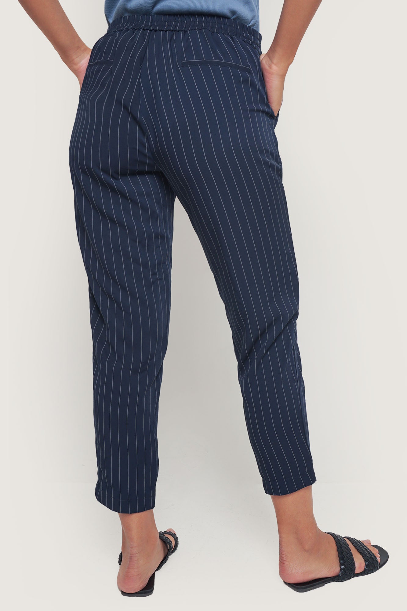 Closet Staples Ankle-Length Drawstring Pull Up Trousers