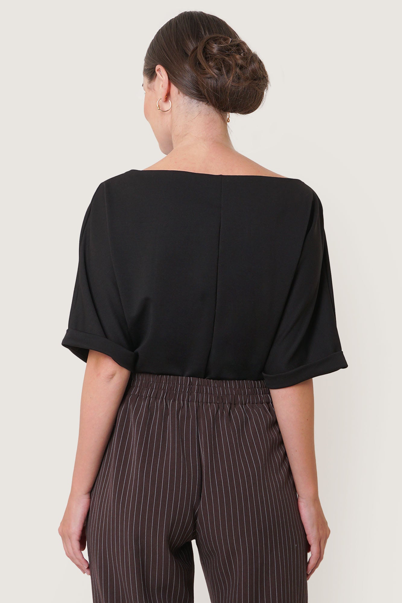 956773-Black-3.jpg