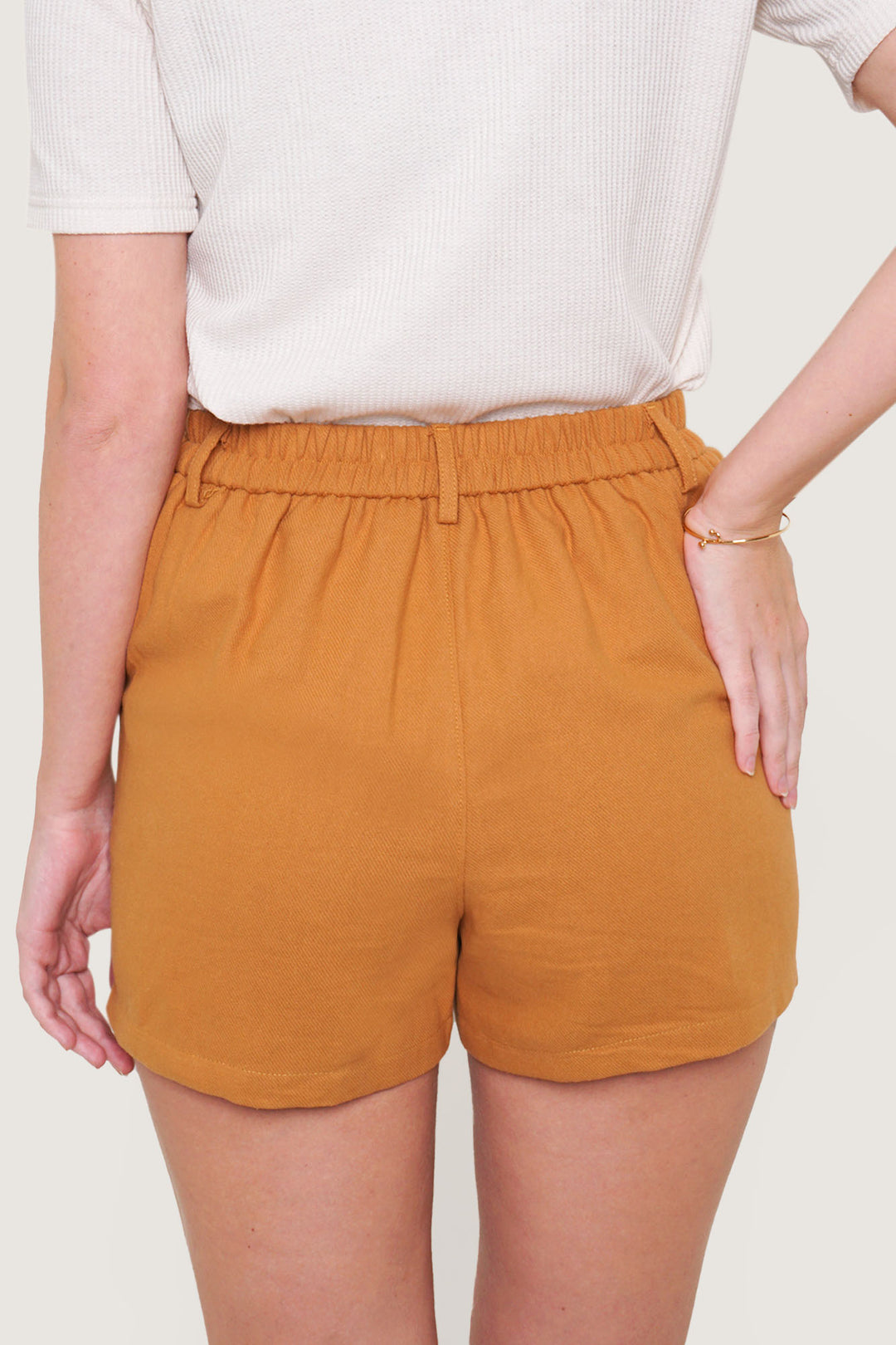 958224-Mustard-2.jpg