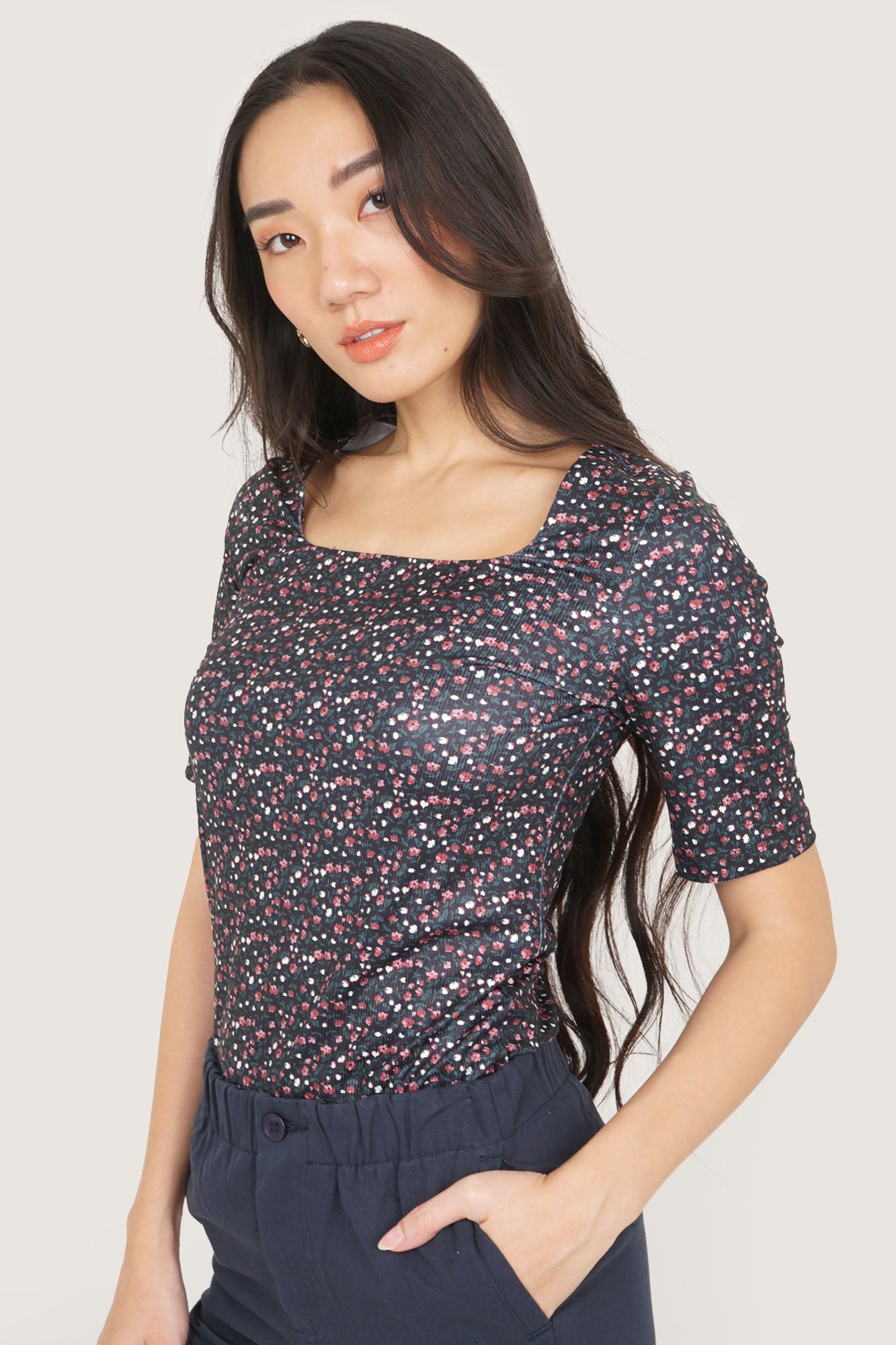 963581-Black-1.jpg