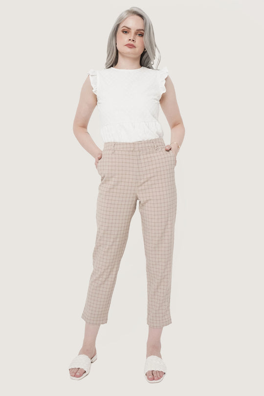 965065-Off White (3).jpg
