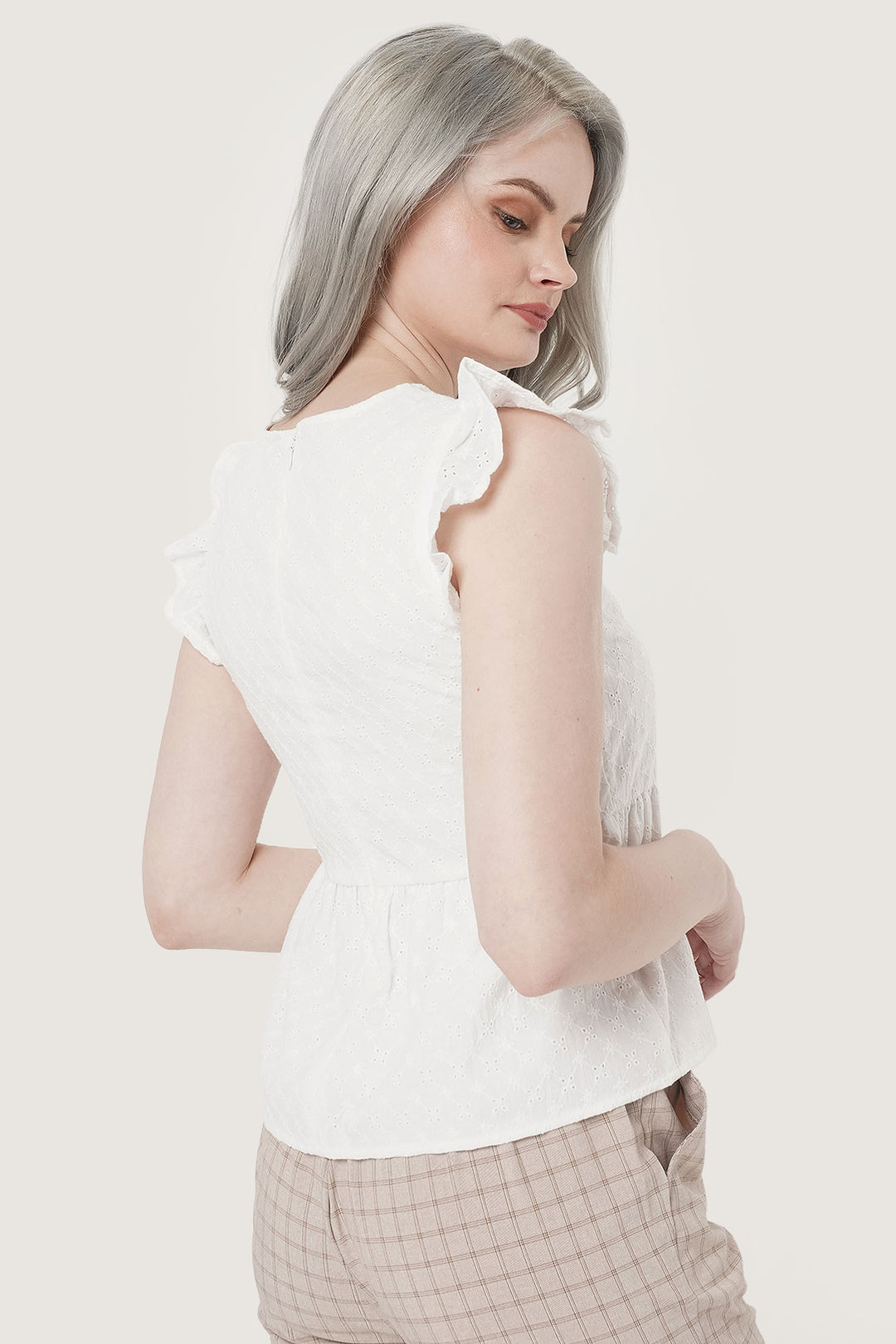 965065-Off White (6).jpg