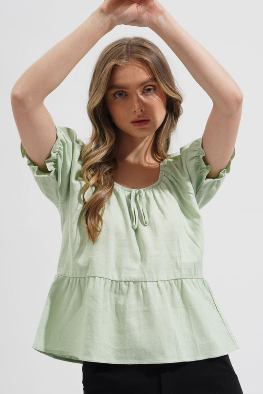 966549-Basil (1).jpg