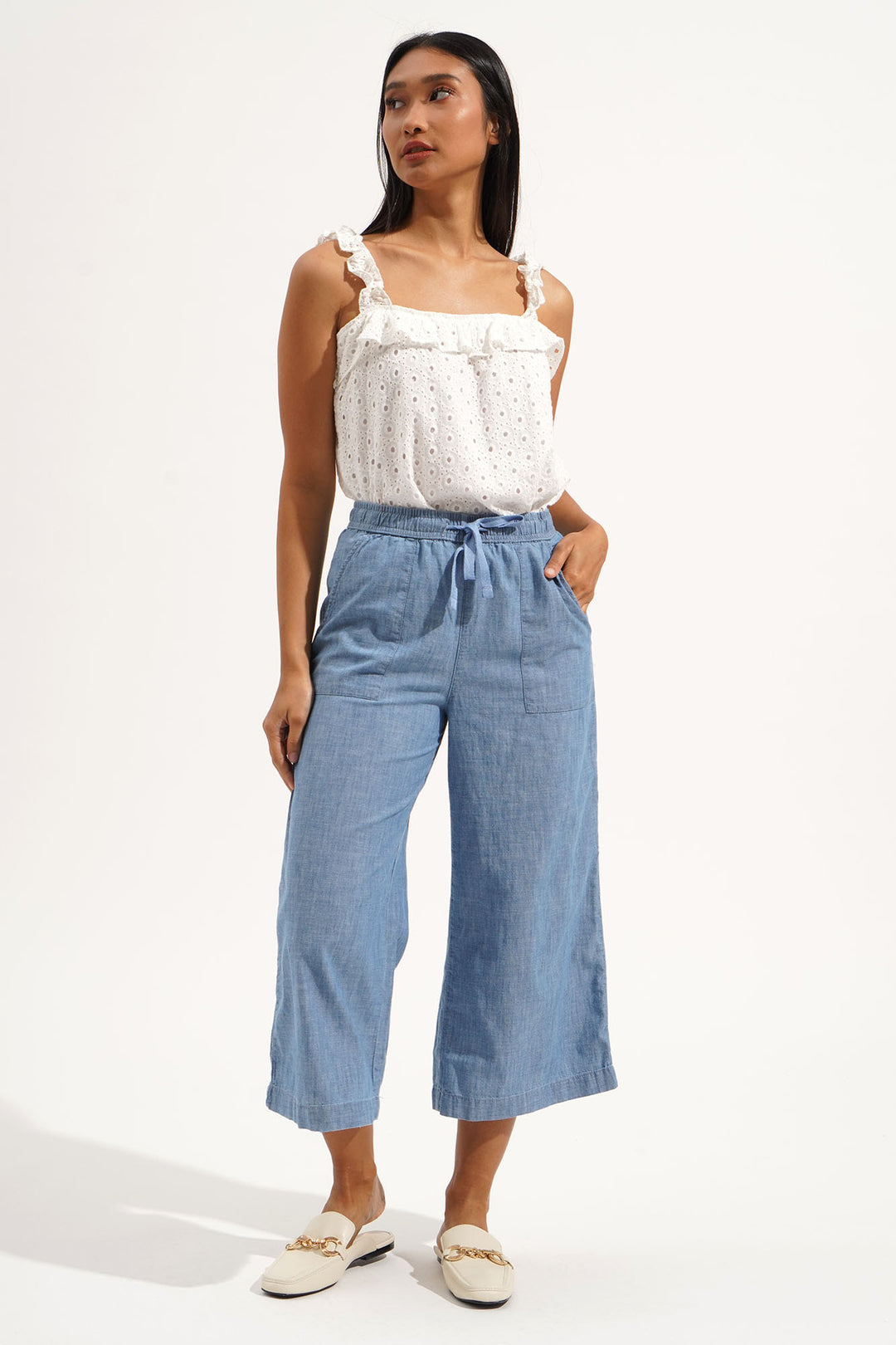 966982-Off White (1).jpg