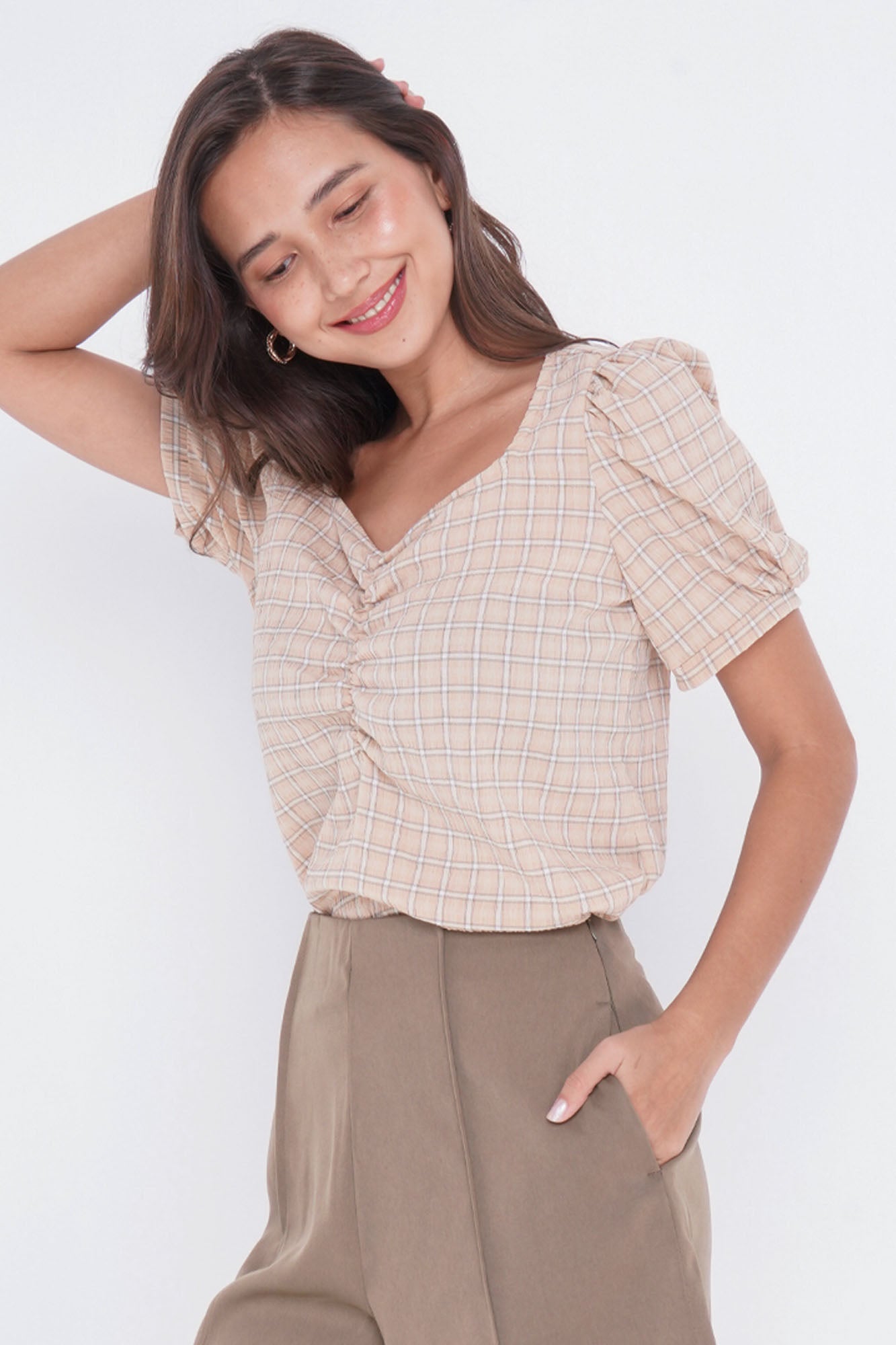966983-Tan (1).jpg
