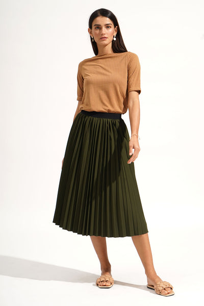 967289-Olive (4).jpg