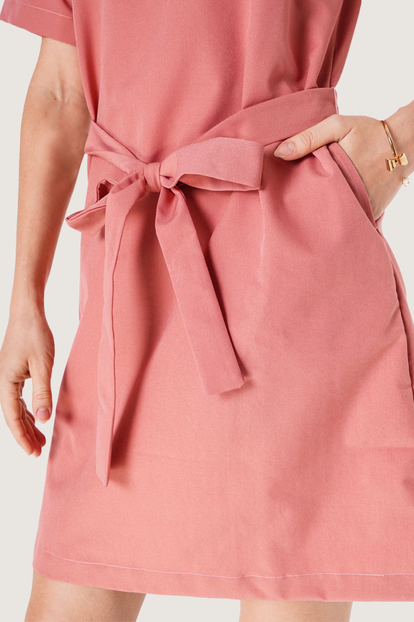 967385-Pearl Blush (3).jpg