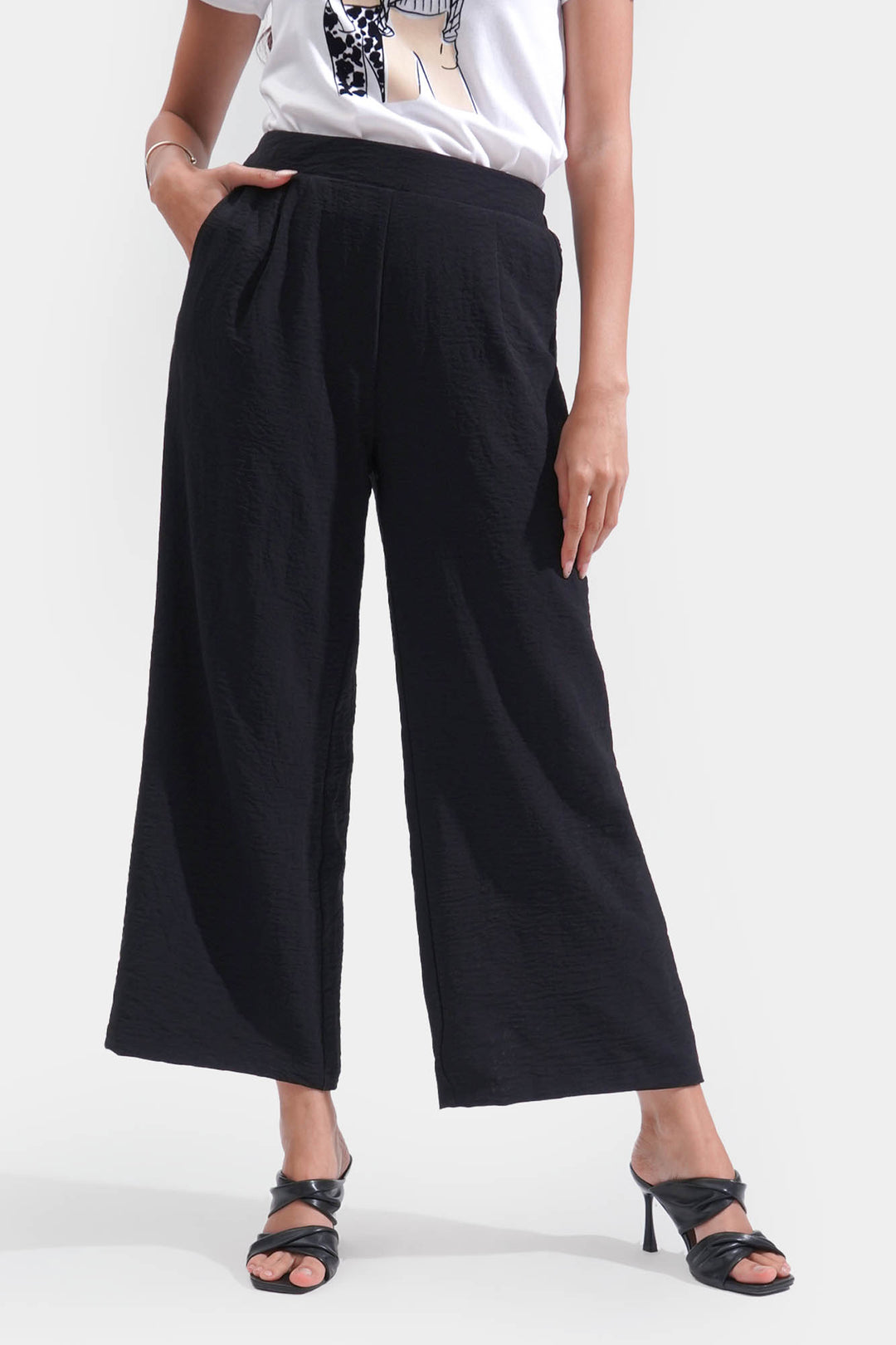 970256-Black (1).jpg
