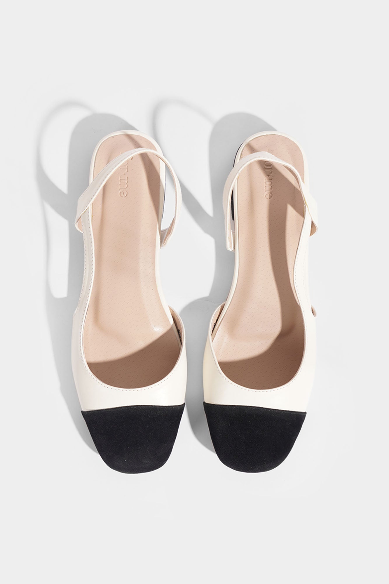 973338-Off White (3).jpg