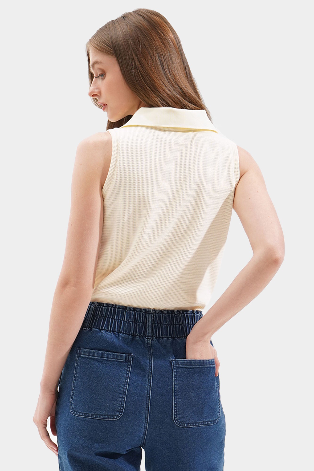 974017-Off White (2).jpg
