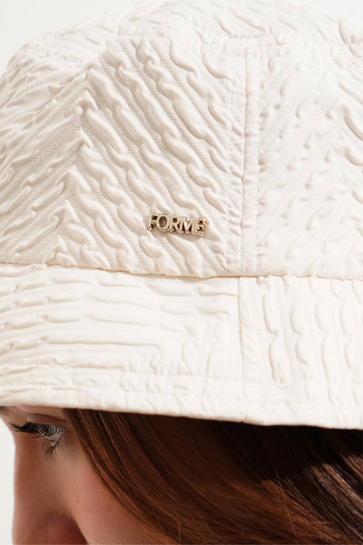 974262-Off White (2).jpg