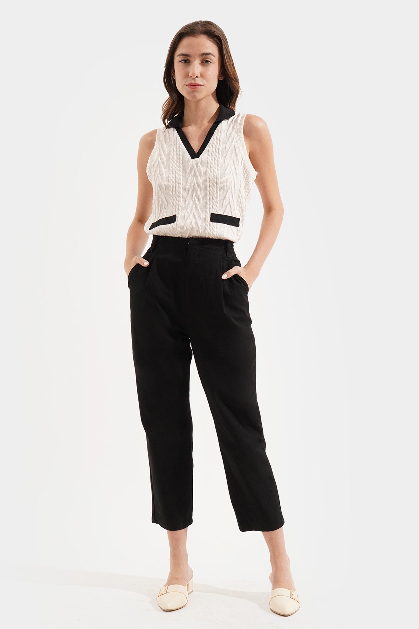 974961-Off White (3).jpg