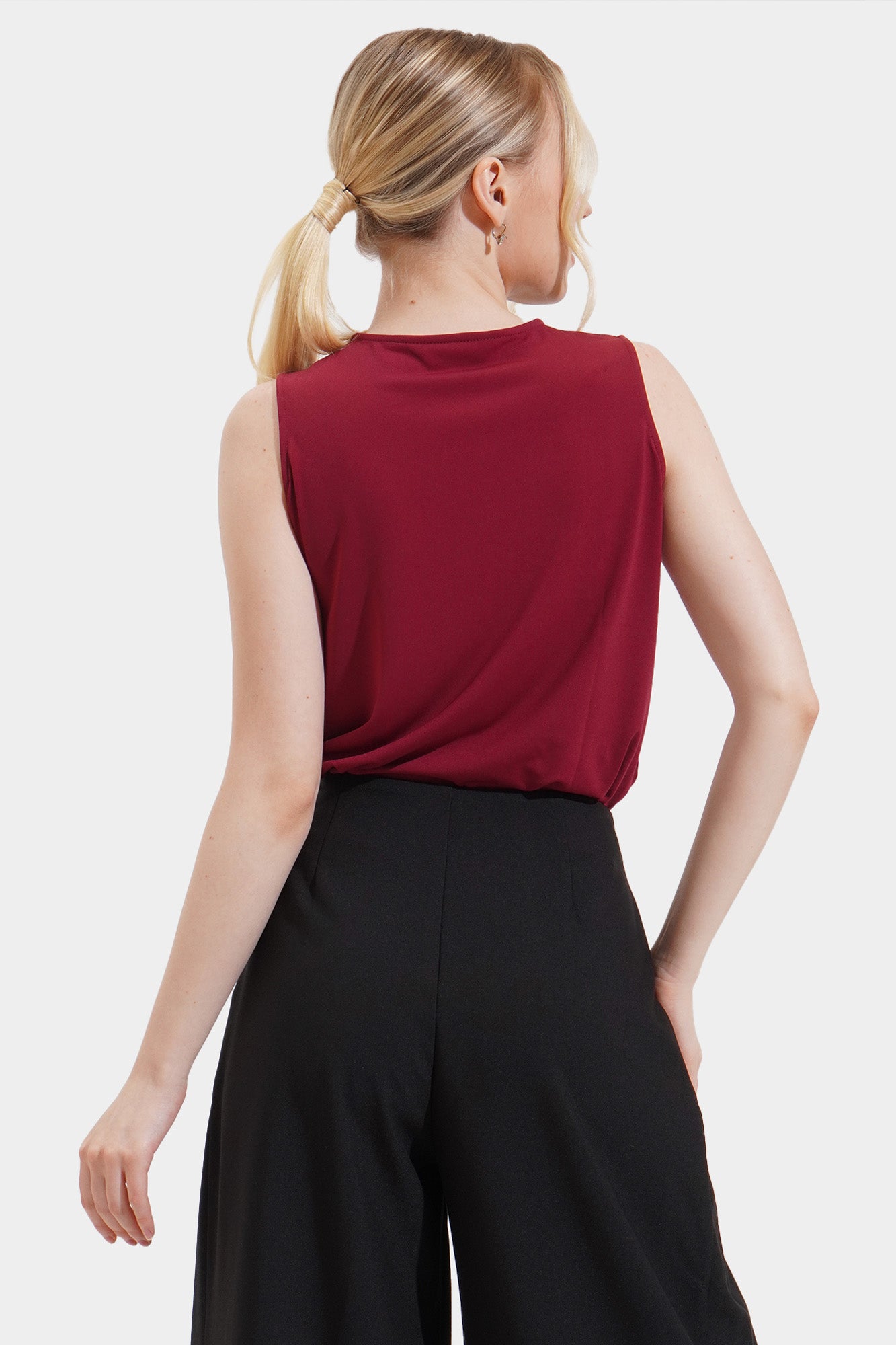 975281-Burgundy (4).jpg