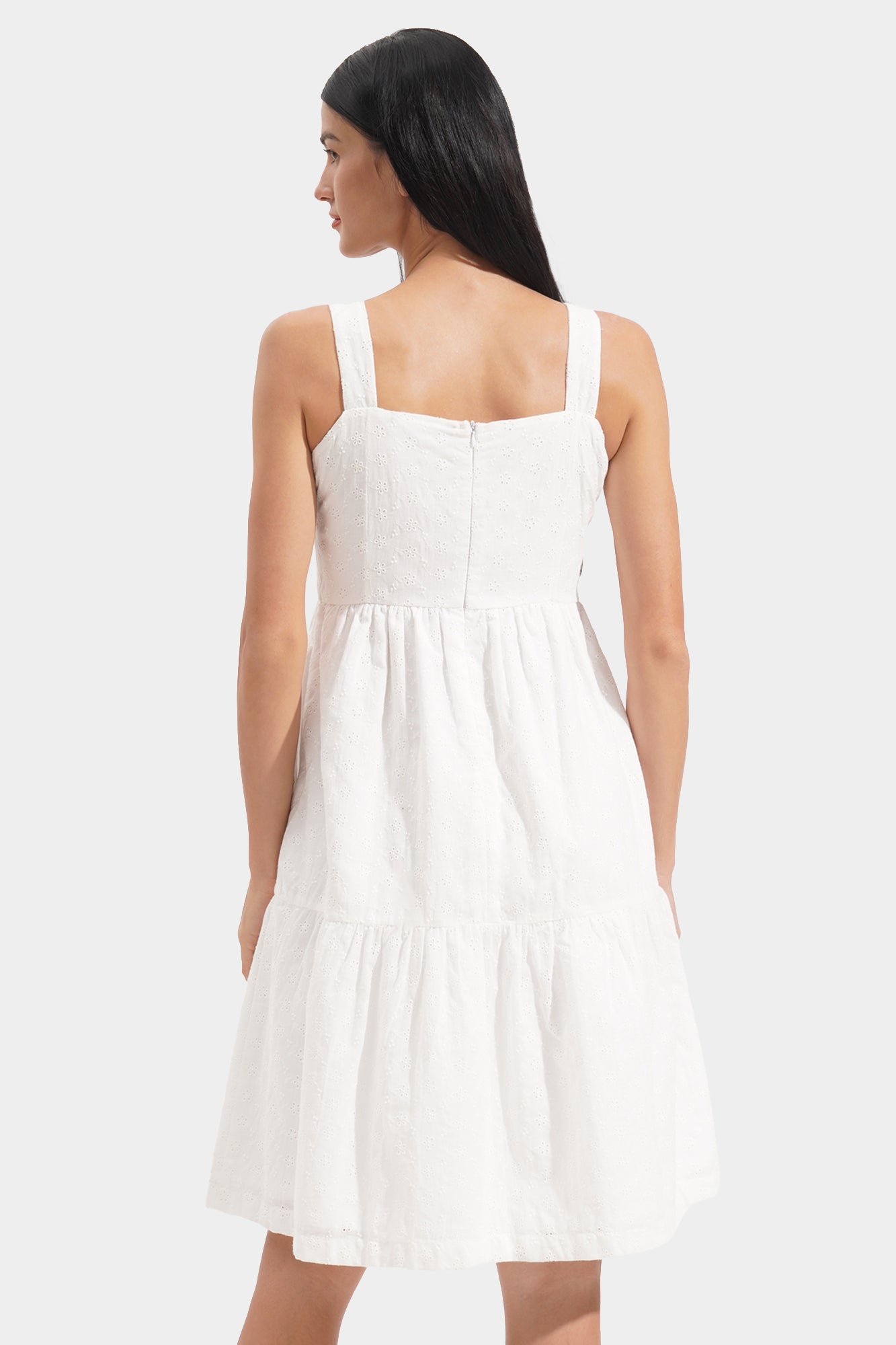 975377-White (6).jpg