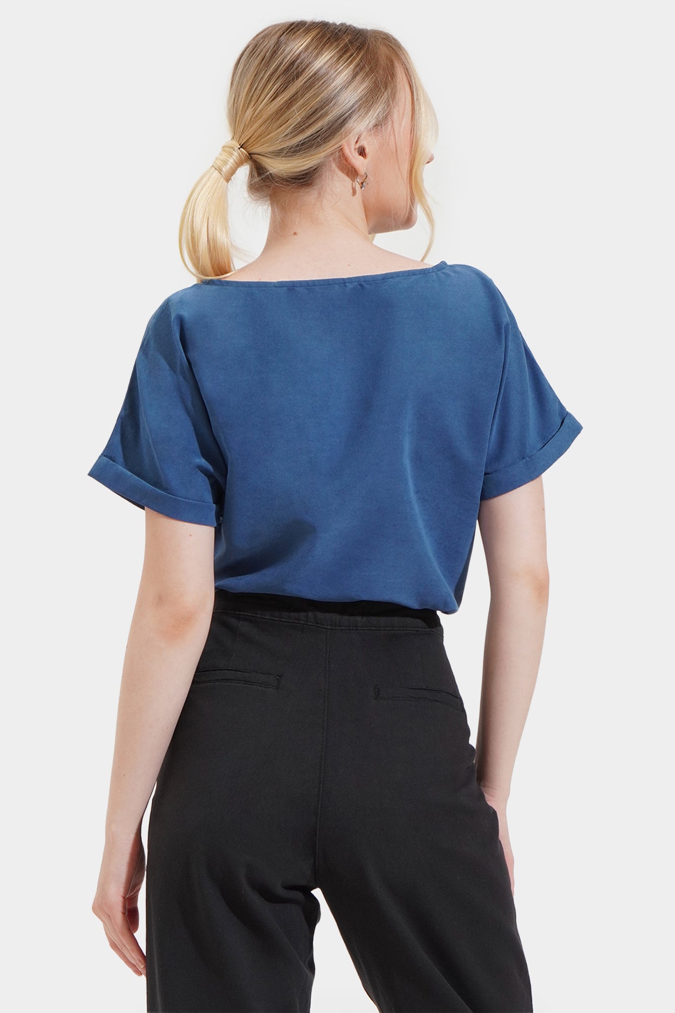 975440-Teal (4).jpg