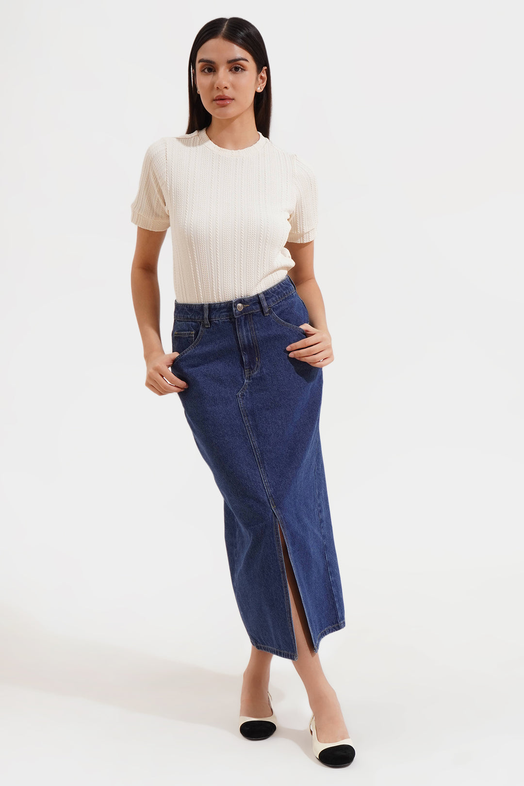 975485-Cream (5).jpg