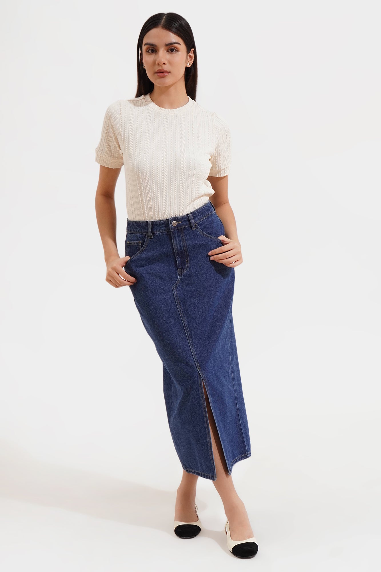 975485-Cream (5).jpg