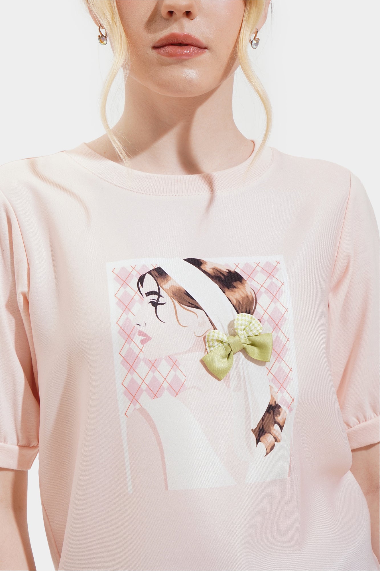 975583-Cream (1).jpg