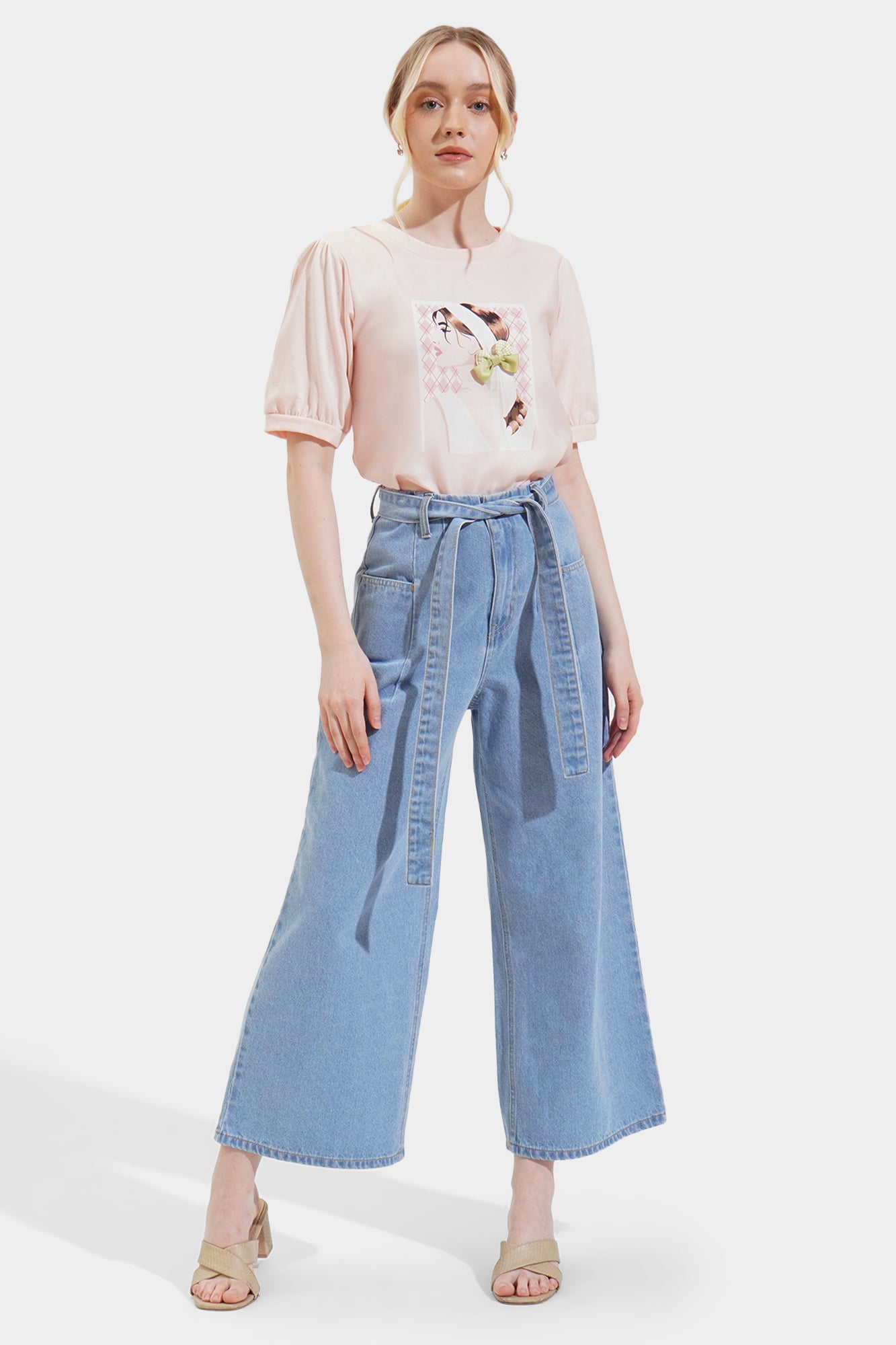 975583-Cream (2).jpg