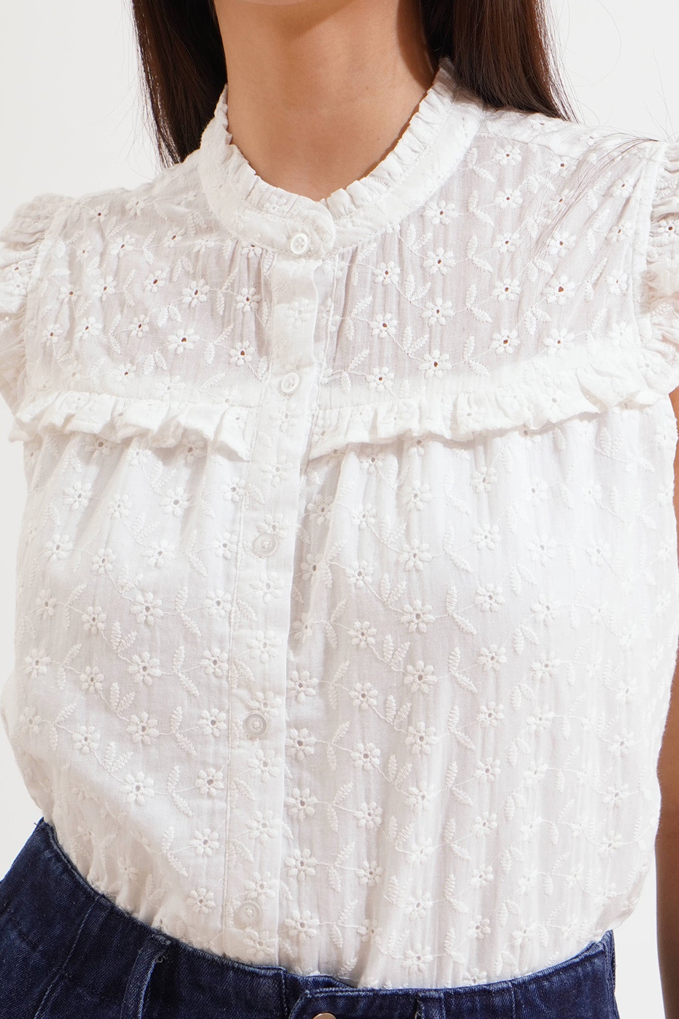 975625-White (1).jpg