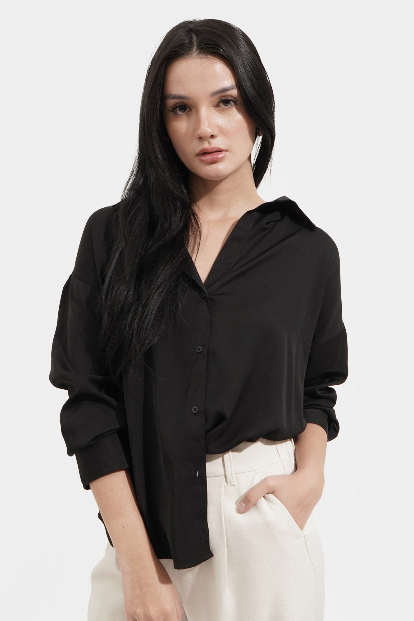 975648-Black (4).jpg