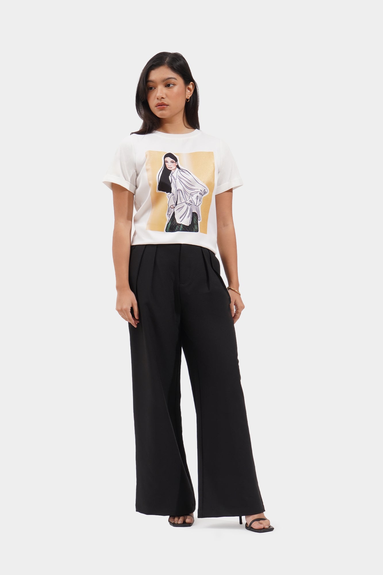 976464-Off White (2).jpg