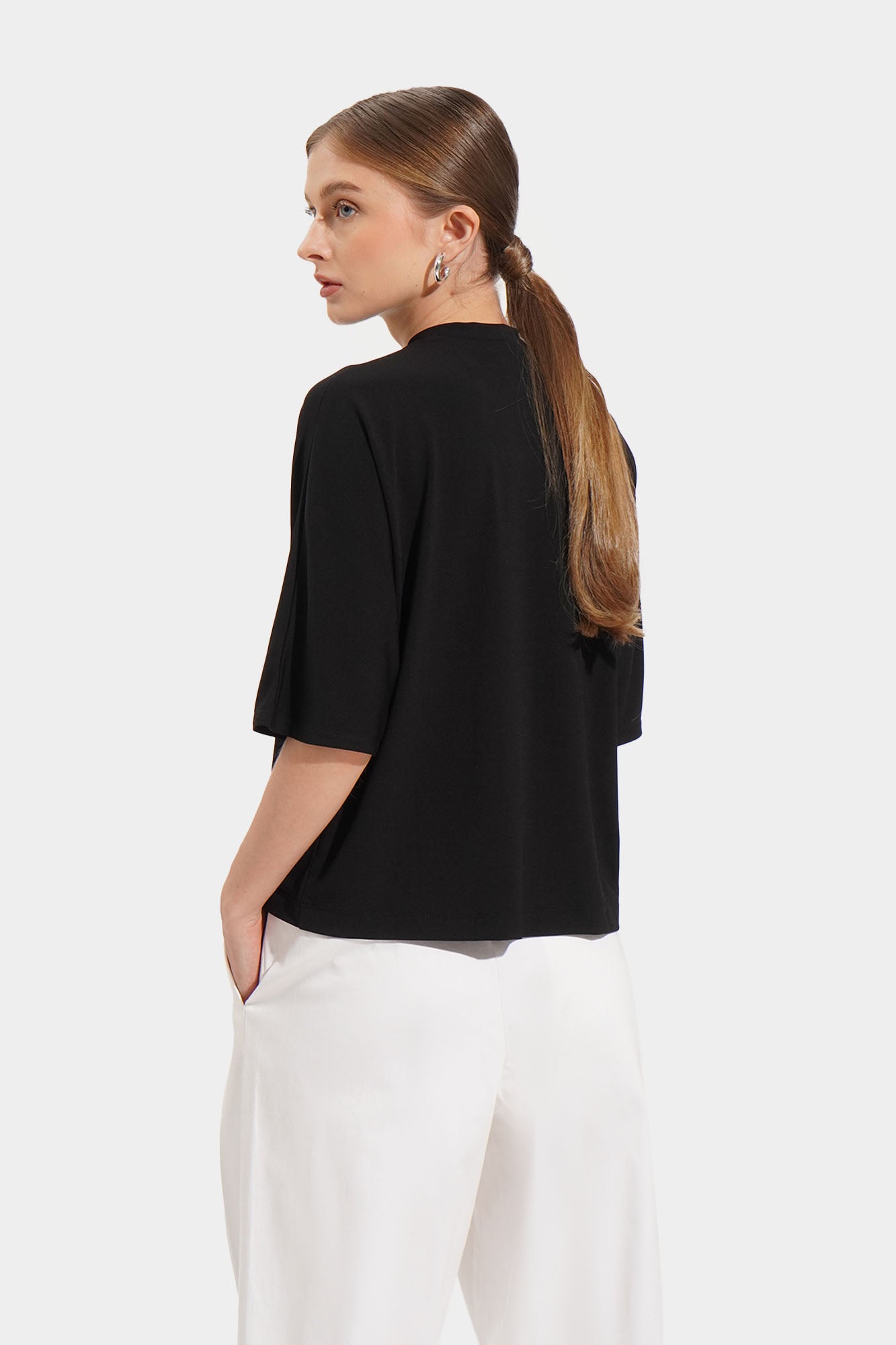 978186-Black (3).jpg