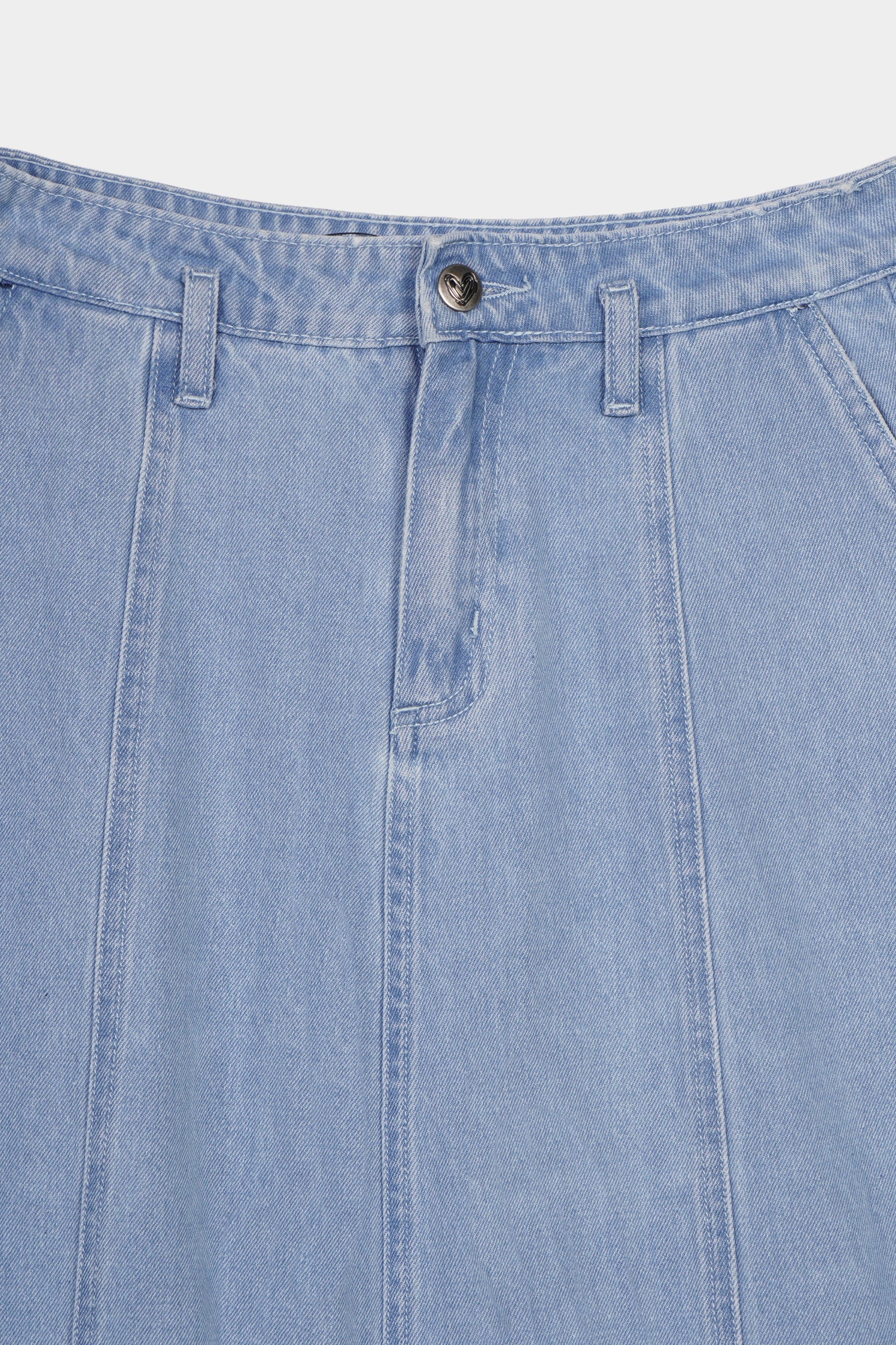 979577-Blue (2).jpg
